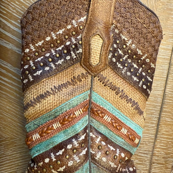 Women's Western Leather Boots - Brown and Turquoise - Picture 6 of 10